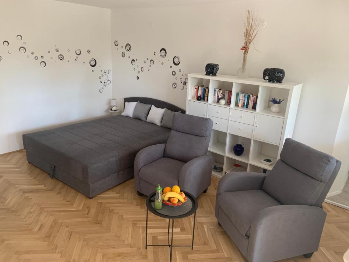Apartment Bono Poreč Dış mekan fotoğraf