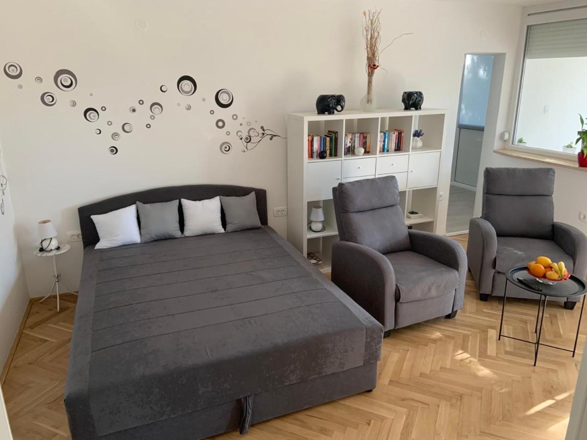 Apartment Bono Poreč Dış mekan fotoğraf